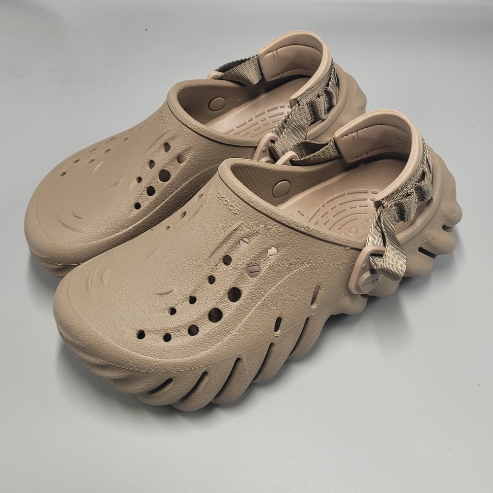 NWOT CROCS Tan Brown Echo Marbled Clog Women 6 Men 4 Slip On Walking